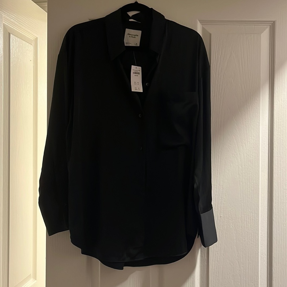 A&F Oversized Black silky button up